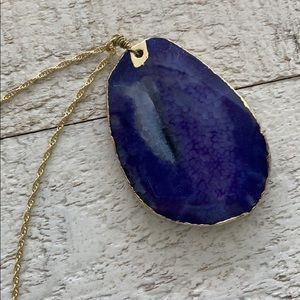 NWOT Purple Agate Pendant on Faux Gold Necklace